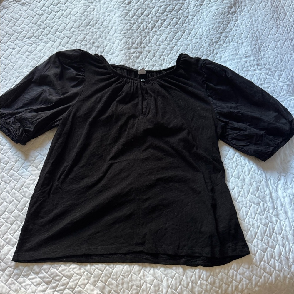 Old Navy Puff Sleeved Tee